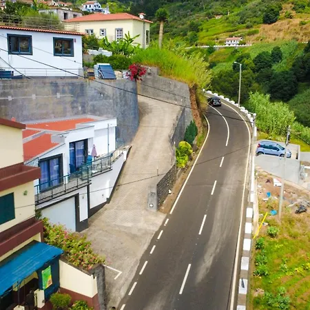 Casa Gomes * Calheta