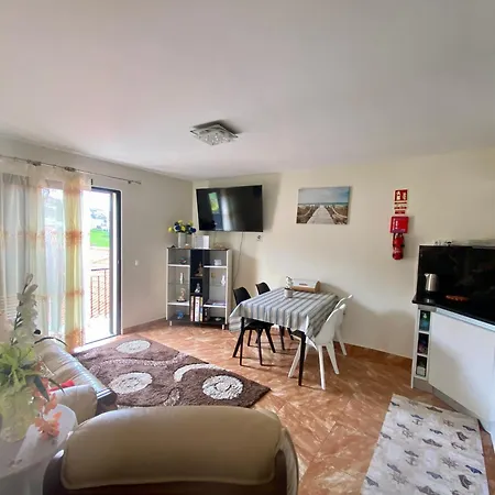 بيت للعطل Casa Gomes *