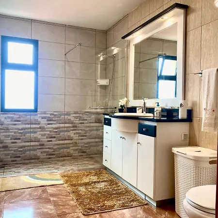 別荘 Casa Gomes カリェタ