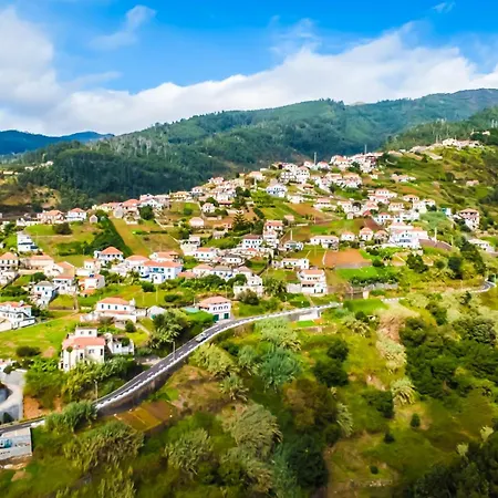 Casa Gomes بيت للعطل